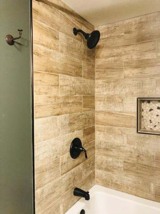 Newly Renovated A-frame 5 Min Walk To Main Street Chalet *